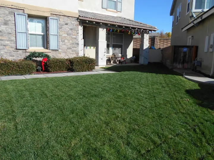 Front Lawn Porch Menifee Ca